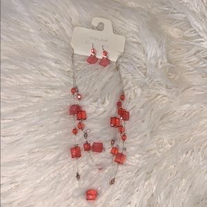 Necklace and earring set